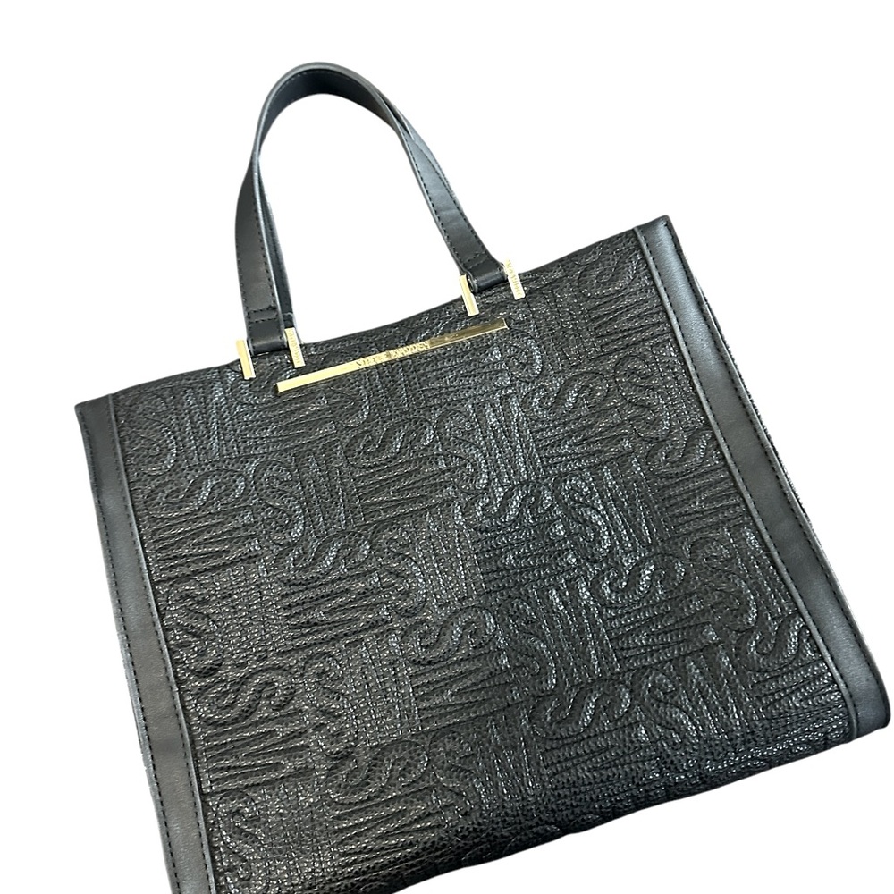 Steve Madden Purse,  Embossed SM all over print, black, gold hardware - Picture 5 of 8